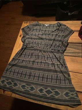 Liz Lange for Target Black and Navy Geometric Maternity Dress
